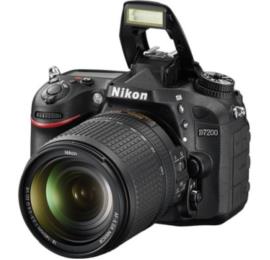 دوربین-دیجیتال-نیکون-Nikon-D7200-DSLR-Camera-with-18-140mm-Lens